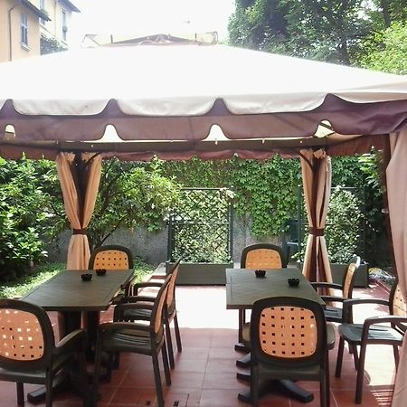 Hotel Nizza Милан Экстерьер фото