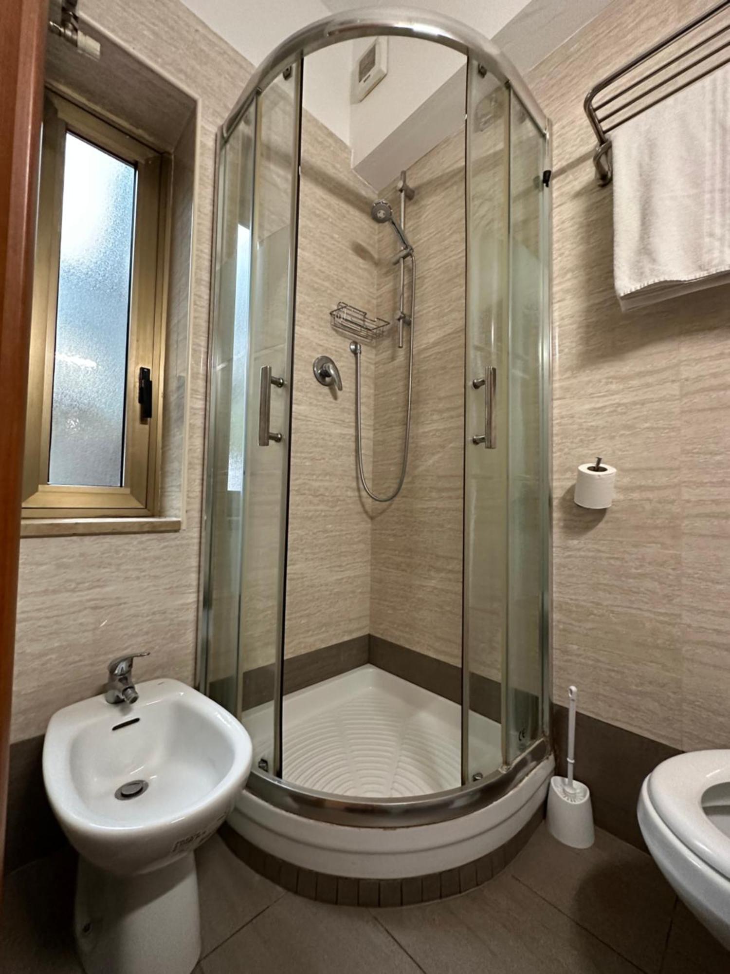 Hotel Nizza Милан Экстерьер фото